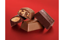Load image into Gallery viewer, HERSHEY'S NUGGETS Chocolate Candy Assortment, 31.5 oz