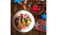 Load image into Gallery viewer, HERSHEY'S Miniatures Chocolate Candy Assortment, 17.6 oz