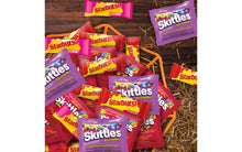 Load image into Gallery viewer, SKITTLES &amp; STARBURST Fun-Size Variety Pack, 255 Pieces, 104.4 oz
